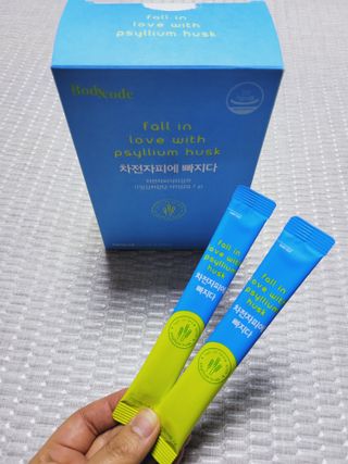메디포스트 모비타 바디코드 식이섬유 차전자피에 빠지다 30포 — 3점을 준 리뷰어가 2022년 12월 올린 사용 사진
