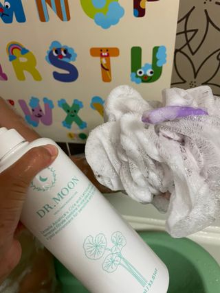 [닥터문] 센텔라 시카케어 화이트머스크 바디워시 1000ml — 5점을 준 리뷰어가 2023년 8월 올린 사용 사진