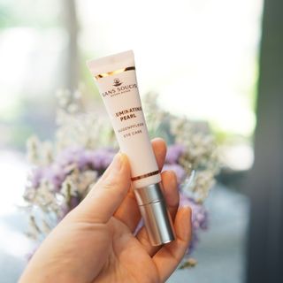 산수시 일루미네이팅 펄 영양 다크서클 스틱 아이 크림 케어 15ml — 5점을 준 리뷰어가 2021년 6월 올린 사용 사진