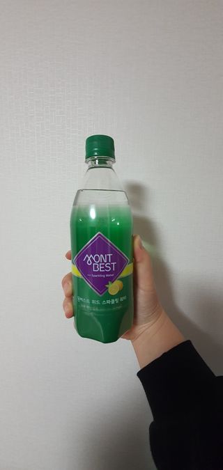 몽베스트 Montbest with Sparkling water Lemon OR Lime 20병(랜덤) — 5점을 준 리뷰어가 2021년 10월 올린 사용 사진