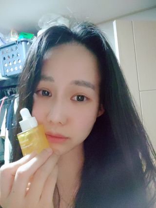 체르엠 스템앤셀 비타민 브라이트닝 에센스 30ml 1개 — 5점을 준 리뷰어가 2022년 2월 올린 사용 사진