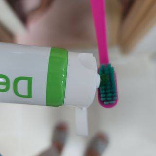 프리마인 유해균 뿐만 아니라 유익균까지 씻어내는 치약은 그만, 건강한 구강환경을 만드는 덴탈엔오 — 4점을 준 리뷰어가 2022년 8월 올린 사용 사진