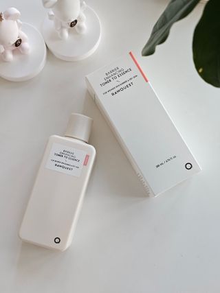 로우퀘스트 베리어 인핸싱 토너투에센스 200ml — 5점을 준 리뷰어가 2023년 11월 올린 사용 사진