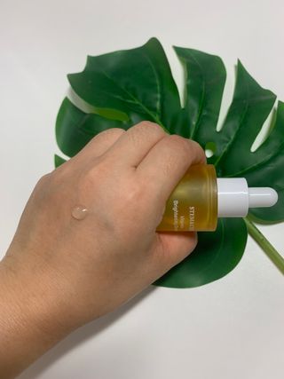 체르엠 스템앤셀 비타민 브라이트닝 에센스 30ml 1개 — 4점을 준 리뷰어가 2021년 9월 올린 사용 사진