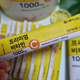 서울약사신협 프리미엄비타민C1000_2.5G x 100포 — 5점을 준 리뷰어가 2021년 5월 올린 사용 사진