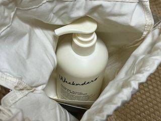 [위켄더스] 끈적임 없이 수분감을 채워주는 핸드& 바디로션 1종 랜덤발송 — 5점을 준 리뷰어가 2022년 4월 올린 사용 사진