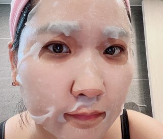 태그스킨 4스텝 주름개선 피부미백 영양 마스크팩 3개 세트(최신버전) — 4.5점을 준 리뷰어가 2022년 5월 올린 사용 사진