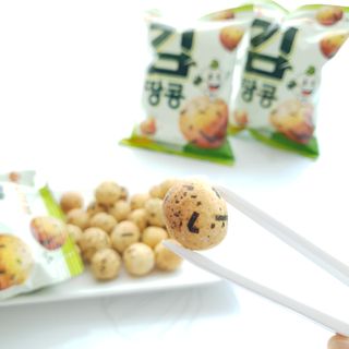 오리온 오징어땅콩의 짭짤고소 신제품, 구운김땅콩 — 5점을 준 리뷰어가 2022년 5월 올린 사용 사진