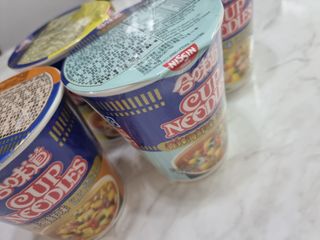 NISSIN 닛신 컵누들  4종 - 씨푸드오리지날, 씨푸드 스파이시, 씨푸드 커리, 씨푸드 XO소스 — 5점을 준 리뷰어가 2021년 12월 올린 사용 사진