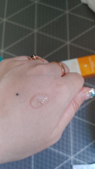 체르엠 스템앤셀 비타민 브라이트닝 에센스 30ml 1개 — 5점을 준 리뷰어가 2021년 9월 올린 사용 사진