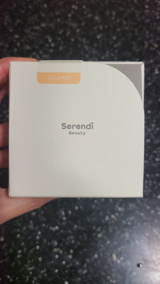 세렌디뷰티 퍼펙트 에어리 래디언스 쿠션 — 5점을 준 리뷰어가 2021년 12월 올린 사용 사진
