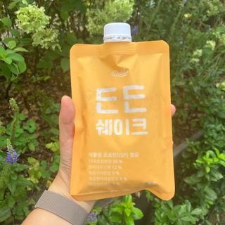 [덜다] 든든 식물성 단백질 쉐이크 40g X 7입 (곡물/딸기) — 5점을 준 리뷰어가 2023년 8월 올린 사용 사진