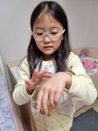 팜스테이  시카팜 데일리 릴리프 크림 — 5점을 준 리뷰어가 2022년 12월 올린 사용 사진