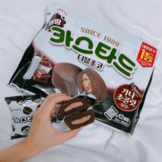 롯데제과 까망카스타드 더블초코 — 4점을 준 리뷰어가 2021년 5월 올린 사용 사진