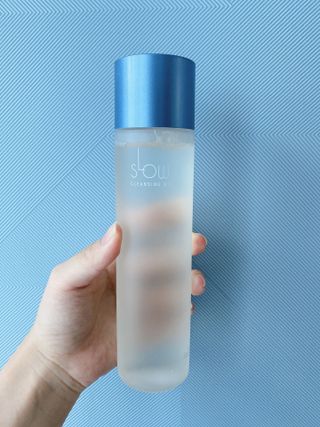 슬로우 스킨스 슬로우 화산송이 클렌징 워터 — 4점을 준 리뷰어가 2021년 6월 올린 사용 사진