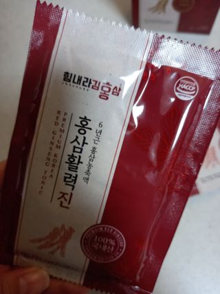 힘내라김홍삼 홍삼활력진 50ml x 5포 — 5점을 준 리뷰어가 2021년 5월 올린 사용 사진