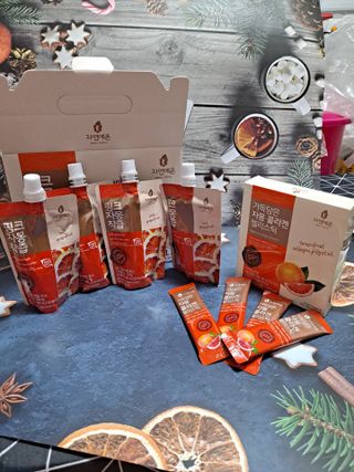 자연에온 핑크 자몽 착즙 100mL 10개입 1BOX +가 득담은 자몽 콜라겐 젤리스틱 1BOX — 5점을 준 리뷰어가 2021년 6월 올린 사용 사진