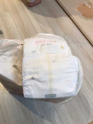 쿠잉 에어드라이  풀커버 밴드기저귀 (S/M/L) 1팩 — 5점을 준 리뷰어가 2022년 12월 올린 사용 사진