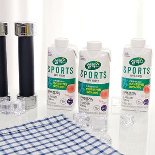셀렉스스포츠 셀렉스 스포츠 웨이 프로틴 복숭아_ 330ml x 12팩 — 4점을 준 리뷰어가 2021년 7월 올린 사용 사진