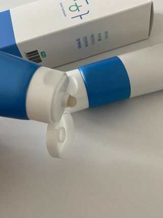 [심폐소생소] 무불소 임산부 천연 치약 — 5점을 준 리뷰어가 2021년 10월 올린 사용 사진