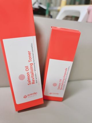 아이앤립 / EYENLIP 아이앤립 연어오일 리바이탈라이징 앰플 — 5점을 준 리뷰어가 2021년 4월 올린 사용 사진