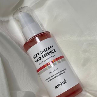 썸헤어 / SUMHAIR 썸헤어 실키 테라피 헤어 에센스 — 5점을 준 리뷰어가 2021년 4월 올린 사용 사진