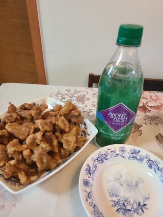 몽베스트 Montbest with Sparkling water Plain 20병 — 4점을 준 리뷰어가 2021년 11월 올린 사용 사진