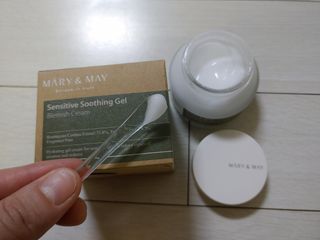 마리엔메이 센서티브 수딩 젤 크림 + 어성초 티트리 추출물 세럼 + 어성초 티트리 모공 클렌징 폼 — 5점을 준 리뷰어가 2021년 8월 올린 사용 사진
