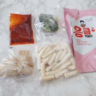 응큼떡볶이 — 5점을 준 리뷰어가 2021년 3월 올린 사용 사진