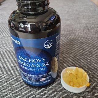 서울약사신협 Finepick_오메가365_1020mg x 365캡슐 — 5점을 준 리뷰어가 2021년 4월 올린 사용 사진