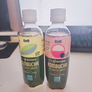 더그레잇티 콤부차 [매일유업] 더그레잇티 44kcal 콤부차 300ml *12개입 (오리지널 6개+베리리치 6개) — 5점을 준 리뷰어가 2023년 8월 올린 사용 사진