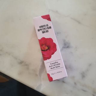 스킨큐어 바람의섬  동백 안티 링클 멀티밤 — 5점을 준 리뷰어가 2022년 10월 올린 사용 사진