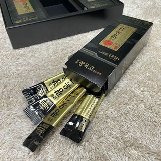 [광동제약] 광동 광옥고 홍삼 본 30포+쇼핑백 증정 — 5점을 준 리뷰어가 2021년 12월 올린 사용 사진
