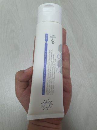 닥터스피지에이 데일리 케어 하이드레이팅 폼클렌저 — 5점을 준 리뷰어가 2021년 6월 올린 사용 사진