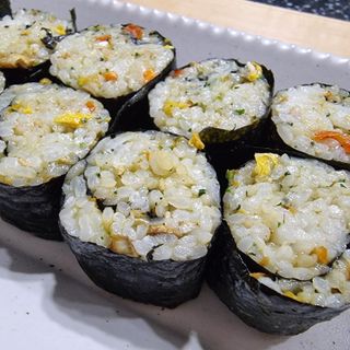 해풀잎 누구나 김밥*1ea [(혼합야채 35g *1ea,  김밥김 (5g, 5ea),  양념간장 (6g, 5ea), 참기름(5g, 2ea)] — 5점을 준 리뷰어가 2022년 8월 올린 사용 사진