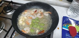 [테이스티나인][레디잇x부루마불] 감바스 뇨끼 460g — 4점을 준 리뷰어가 2022년 4월 올린 사용 사진