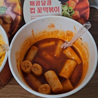 프리 [요리궁리] 타입 B (매콤,치즈,매콤까르보) 꽃떡볶이 6개입 세트 — 5점을 준 리뷰어가 2025년 2월 올린 사용 사진