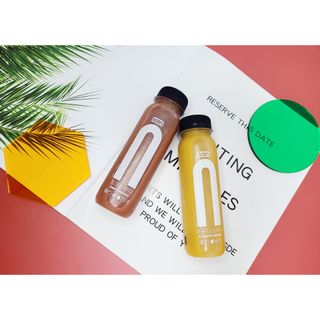 BLENDY'S 핑크 스무디+블론디 스무디 — 3.5점을 준 리뷰어가 2021년 10월 올린 사용 사진