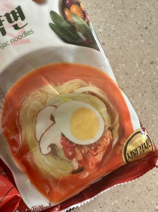 클린24시간 올리브발효곤약면 시원김치면 1세트-(3봉) — 5점을 준 리뷰어가 2023년 12월 올린 사용 사진