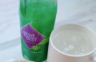 몽베스트 Montbest with Sparkling water Lime20병 — 3.5점을 준 리뷰어가 2021년 10월 올린 사용 사진