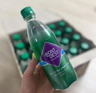 몽베스트 Montbest with Sparkling water Plain 20병 — 5점을 준 리뷰어가 2023년 2월 올린 사용 사진