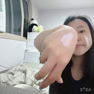 아이레시피 모이스트터치 스포츠 선밀크 50ml (SPF50+ PA+++) — 4점을 준 리뷰어가 2023년 6월 올린 사용 사진