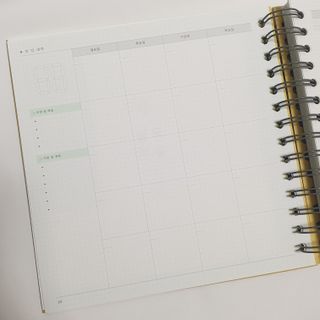 리훈 여러분의 오늘을 채워나갈 수 있도록 도와줄 오늘공부 1년용 스터디플래너 — 5점을 준 리뷰어가 2021년 3월 올린 사용 사진