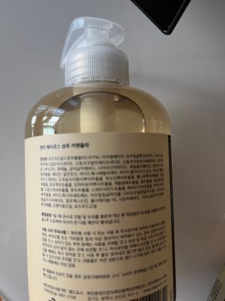 빅그린 안티 헤어로스 탈모 카렌듈라 바이옴 샴푸 500ml (지성두피용) — 3점을 준 리뷰어가 2022년 8월 올린 사용 사진