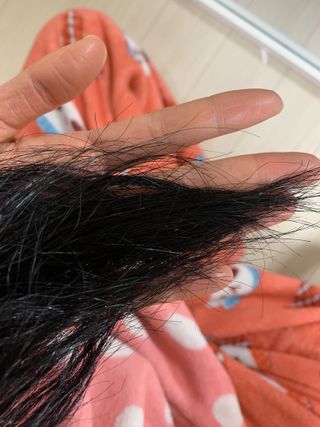 카나토 아웃바스 오일 에센스 — 5점을 준 리뷰어가 2022년 2월 올린 사용 사진