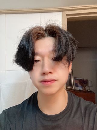 [갸스비] 곱슬 머리부터 파마까지 남자의 컬을 위한 갸스비 컬크림 — 4.5점을 준 리뷰어가 2021년 5월 올린 사용 사진