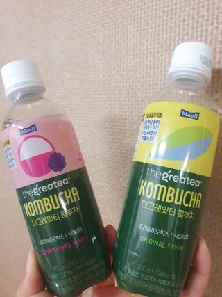 더그레잇티 콤부차 300ml *12개입 (오리지널 6개+베리리치 6개) — 5점을 준 리뷰어가 2022년 7월 올린 사용 사진