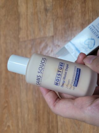 산수시 데포 세럼 수분 물광 비타민 에센스 50ml 기초화장품 — 4.5점을 준 리뷰어가 2021년 6월 올린 사용 사진