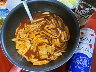 [푸딩팩토리] 요즘누들떡볶이540g + 매콤누들떡볶이 470g — 5점을 준 리뷰어가 2022년 9월 올린 사용 사진