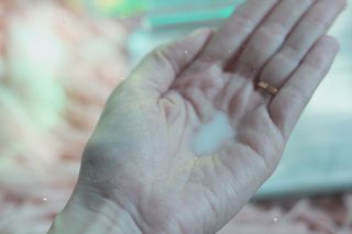 리더스코스메틱 리더스 카밍 바이오틱스 에센스 워터 — 5점을 준 리뷰어가 2021년 2월 올린 사용 사진